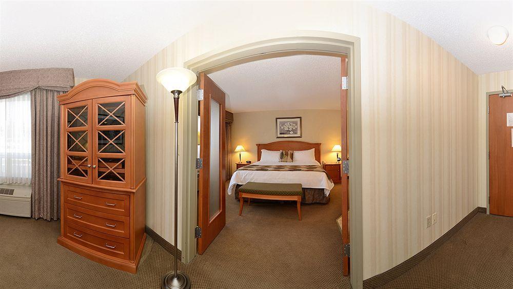 Best Western Plus Calgary Centre Inn Dış mekan fotoğraf
