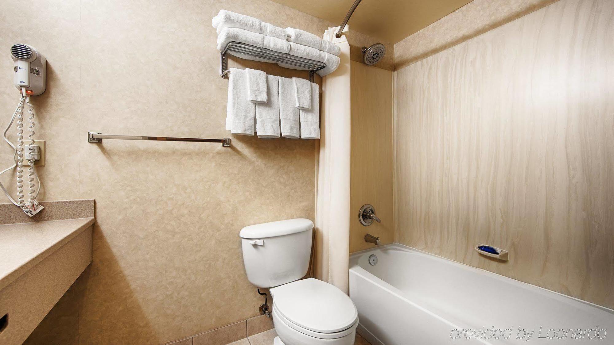 Best Western Plus Calgary Centre Inn Dış mekan fotoğraf